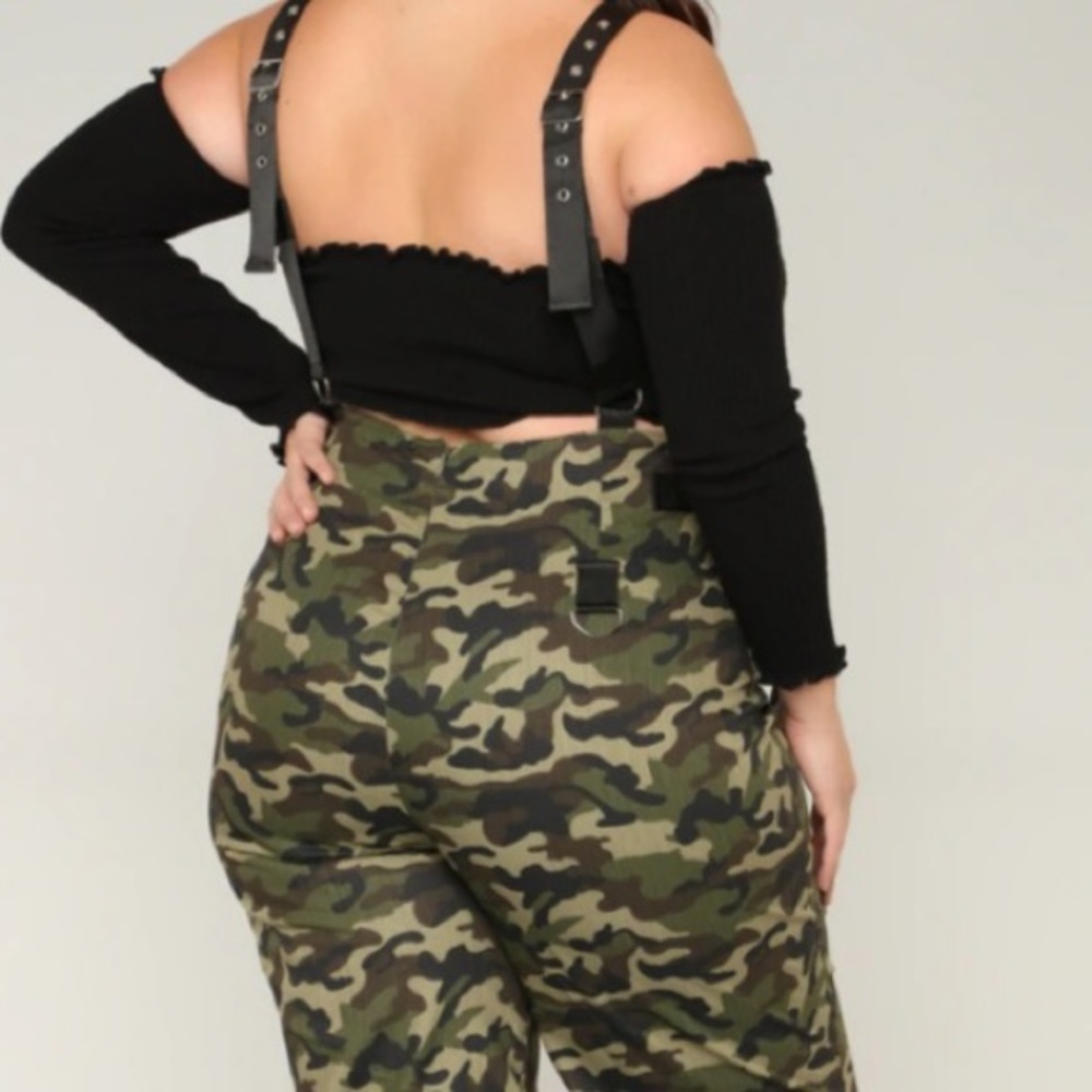 Fashionnova Camo Jumper